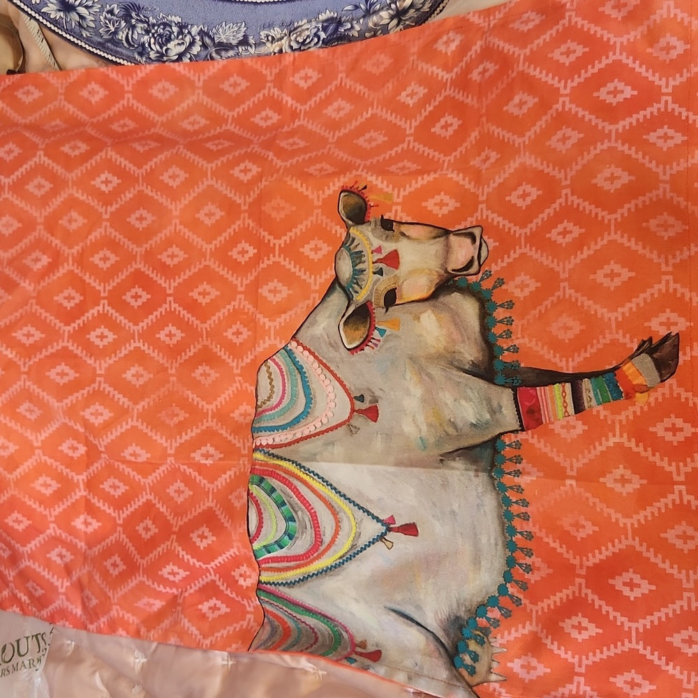 Cotton cow tea towel